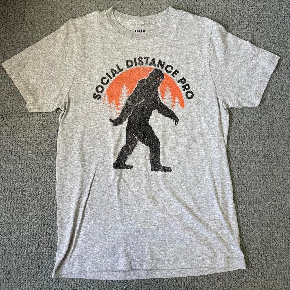 Grey Social Distance Pro Bigfoot T-Shirt Size S